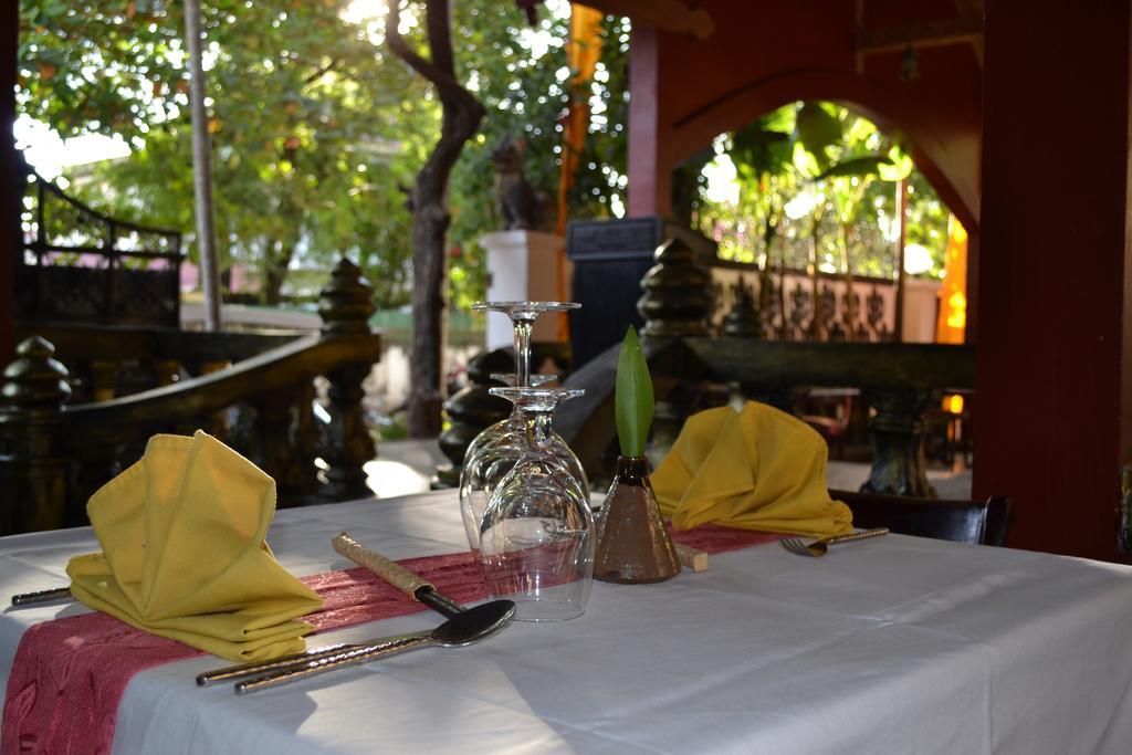 Bopha Siem Reap Boutique Hotel Exterior photo