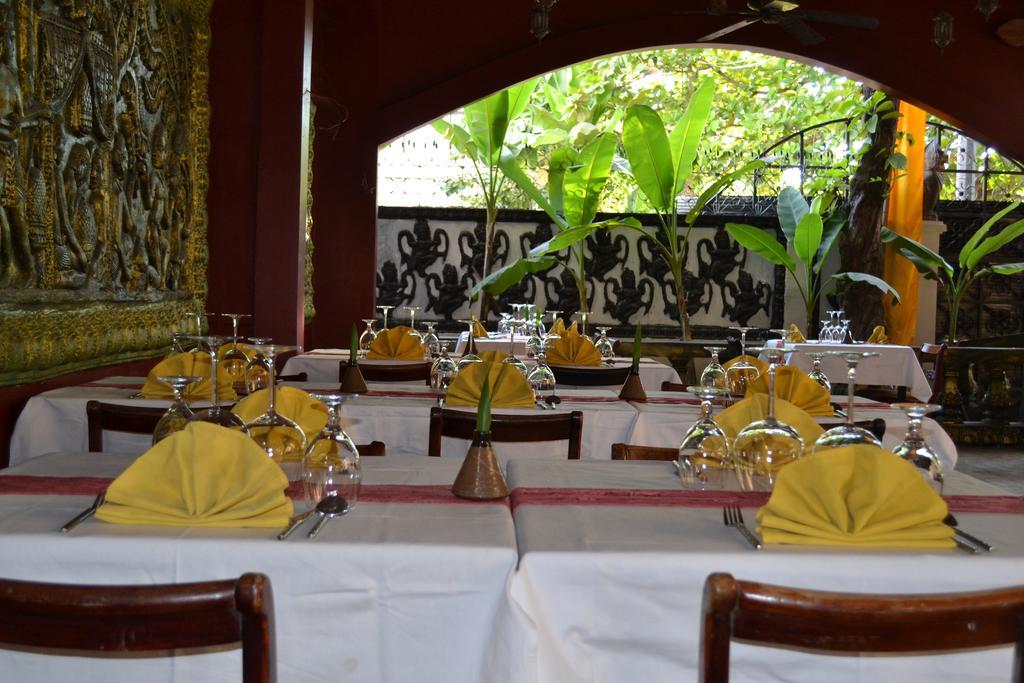Bopha Siem Reap Boutique Hotel Exterior photo