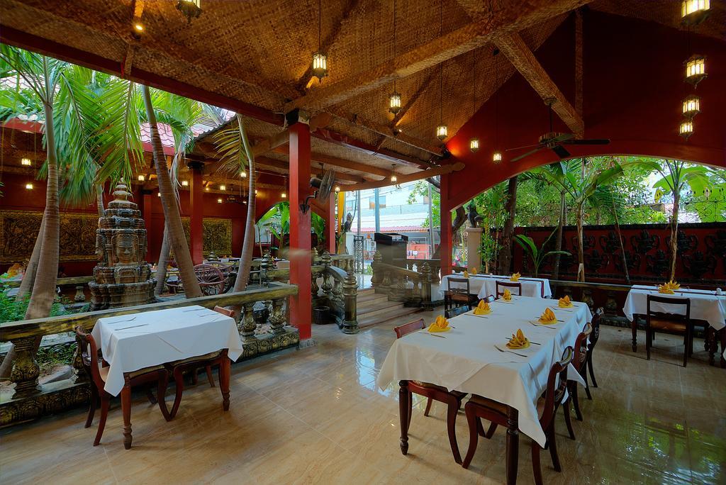 Bopha Siem Reap Boutique Hotel Exterior photo