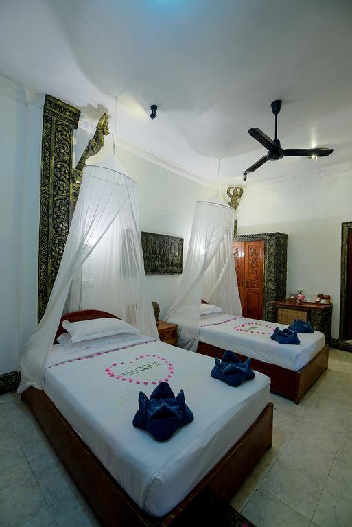 Bopha Siem Reap Boutique Hotel Exterior photo